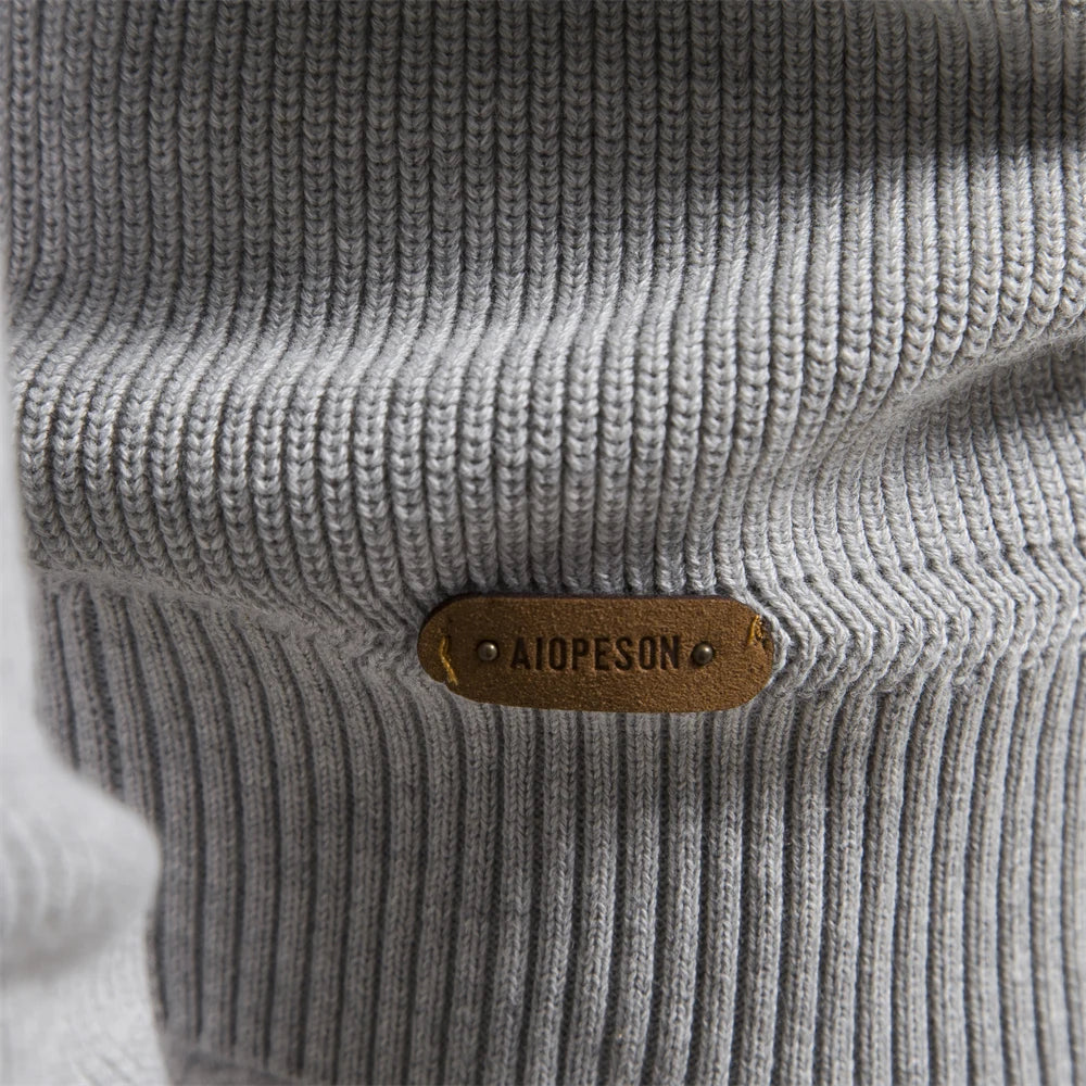Men’s Zip-Up Knit Cardigan